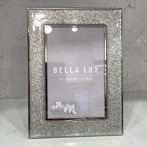 *NEW* Bella Lux picture frame